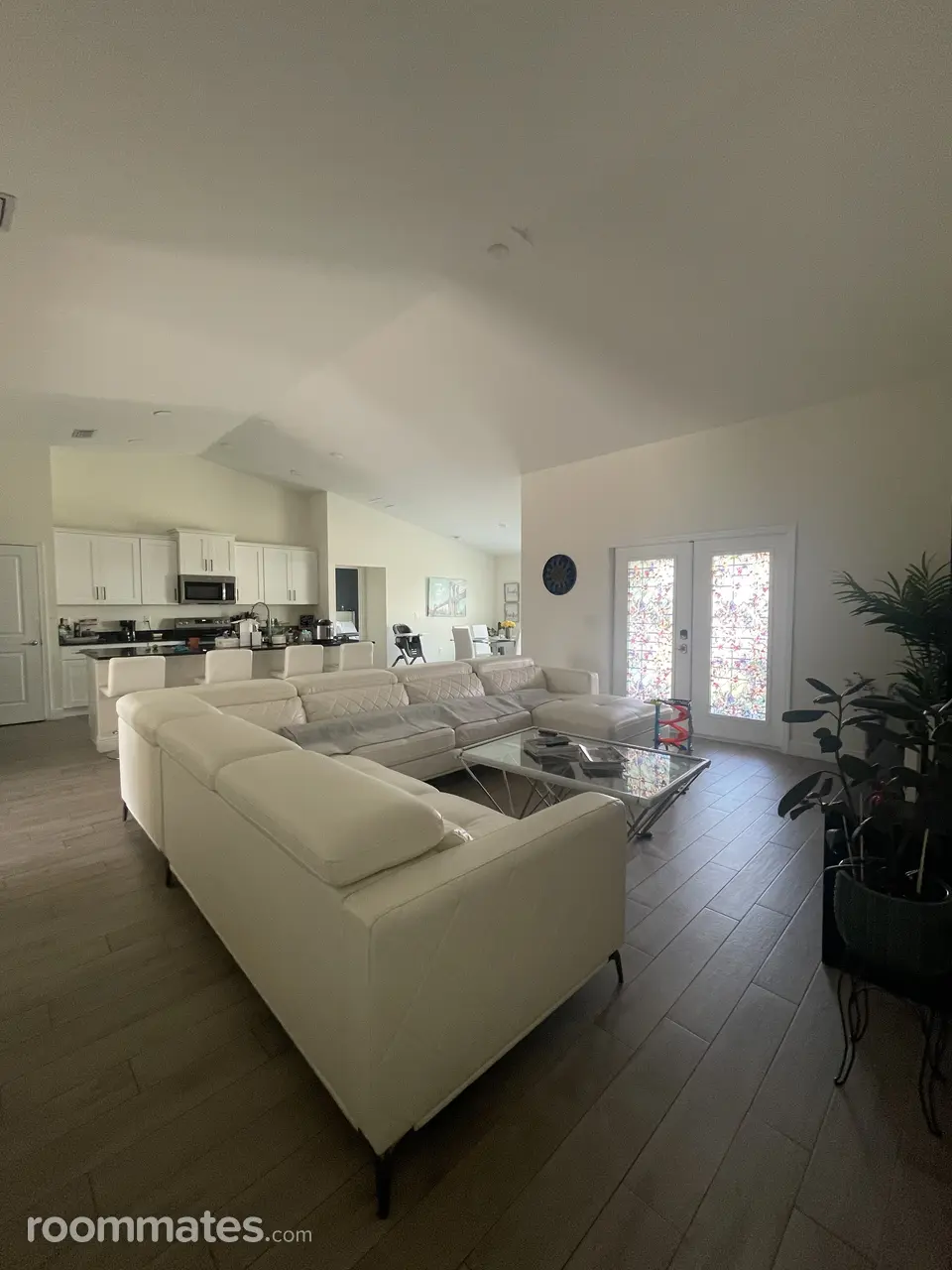 Profile photo 6 of 8