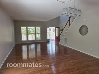Room for rent in Cary, NC $800, house