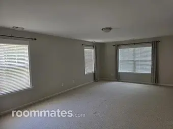 Room for rent in Cary, NC $800, house