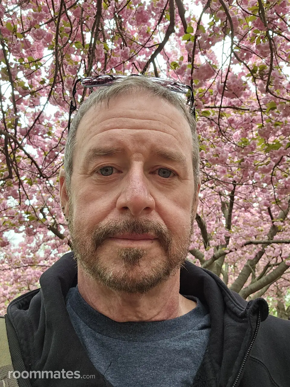 Profile photo 8 of 8