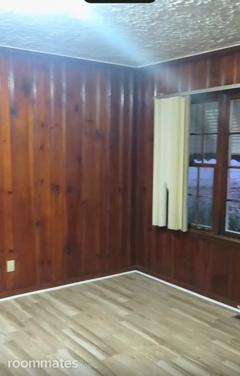 Profile photo 5 of 6