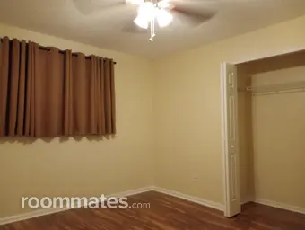 Room for rent in Orange Park, FL $900, townhouse