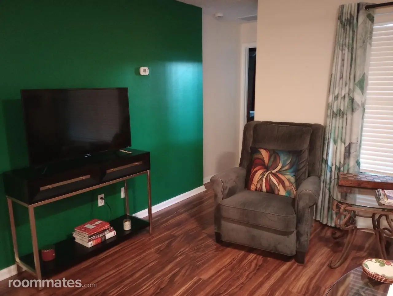 Profile photo 2 of 10