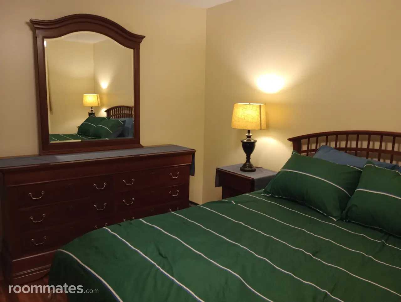 Room for rent in Orange Park, FL $950, townhouse