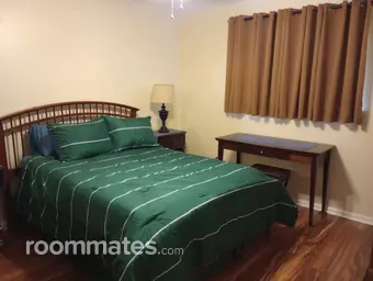 Room for rent in Orange Park, FL $900, townhouse