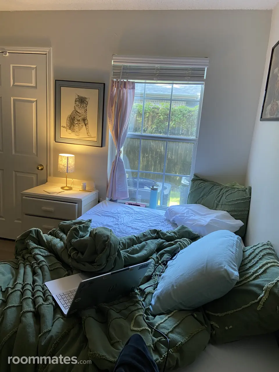 Profile photo 1 of 2