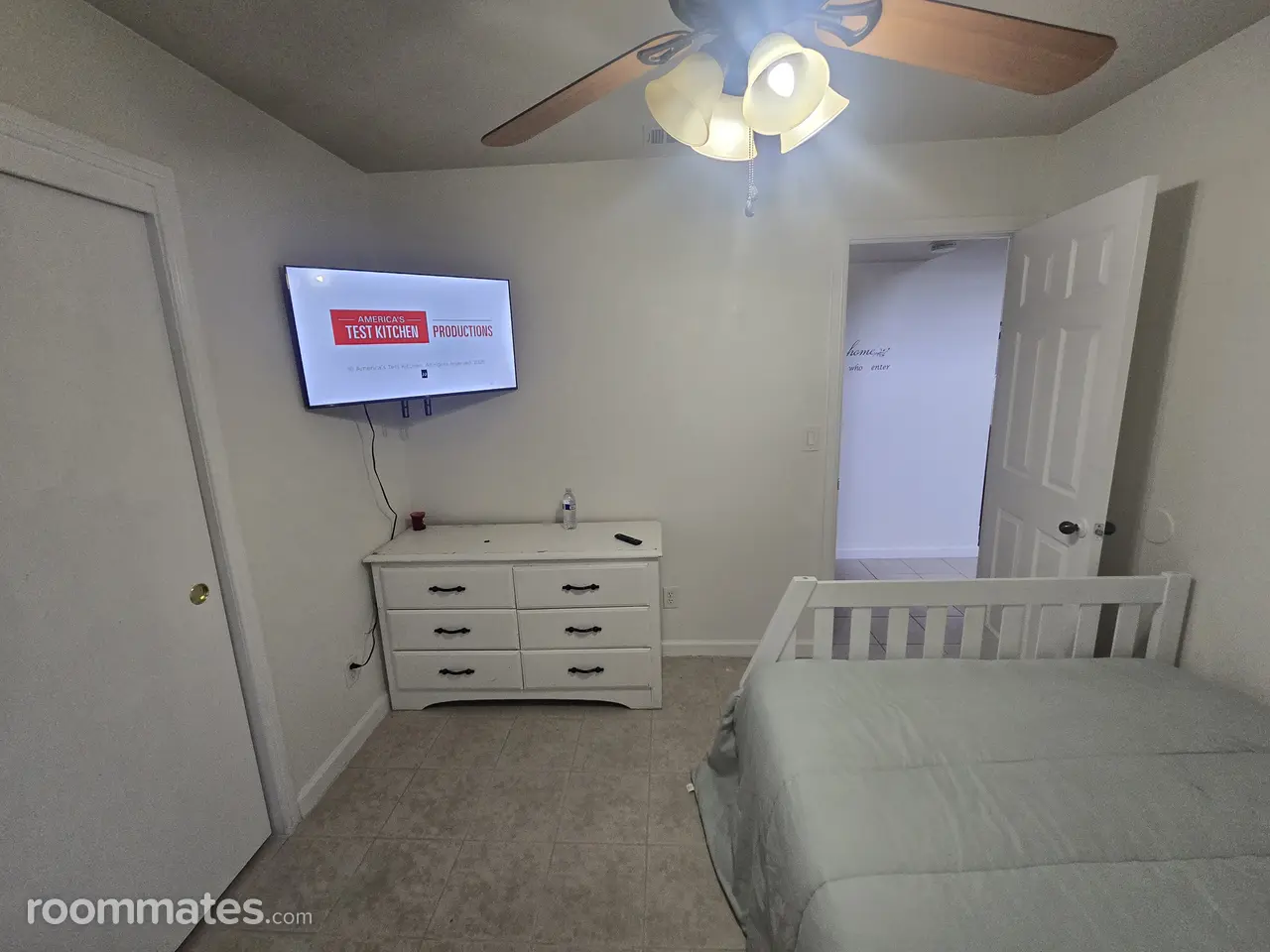 Profile photo 8 of 9