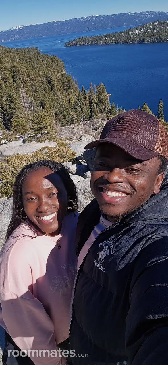 Profile photo 9 of 9