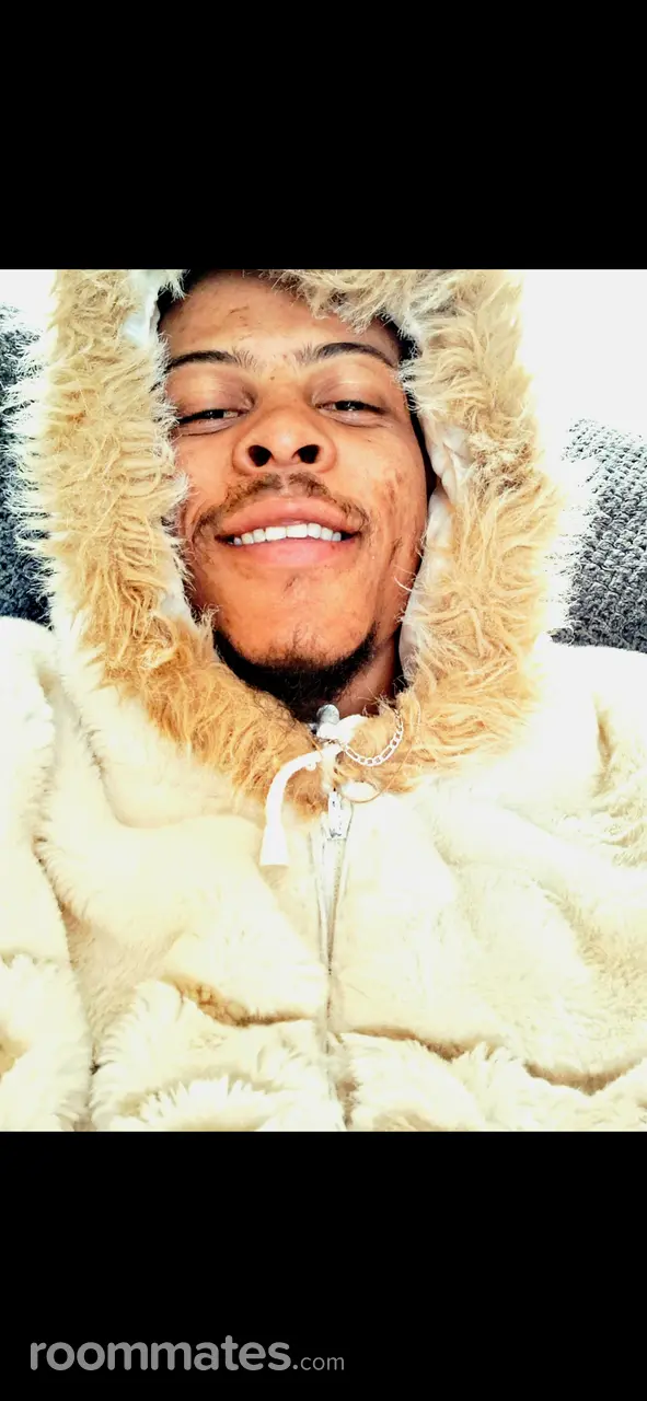 Profile photo 1 of 10