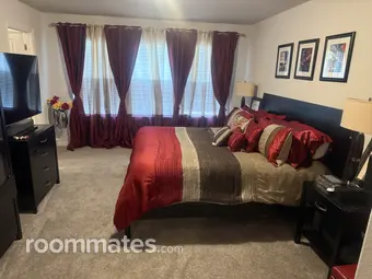 Room for rent in Arlington, TX $1300, house