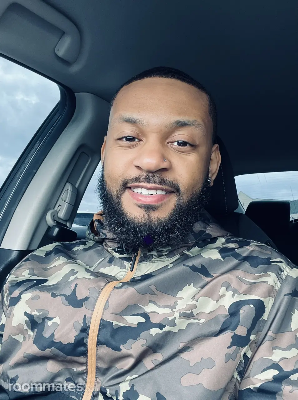 Profile photo 1 of 4