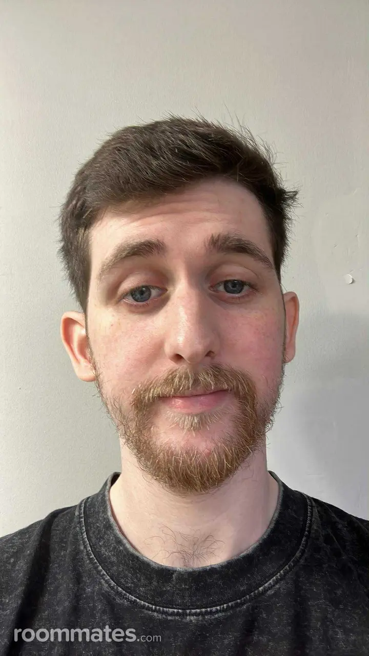 Profile photo 2 of 4