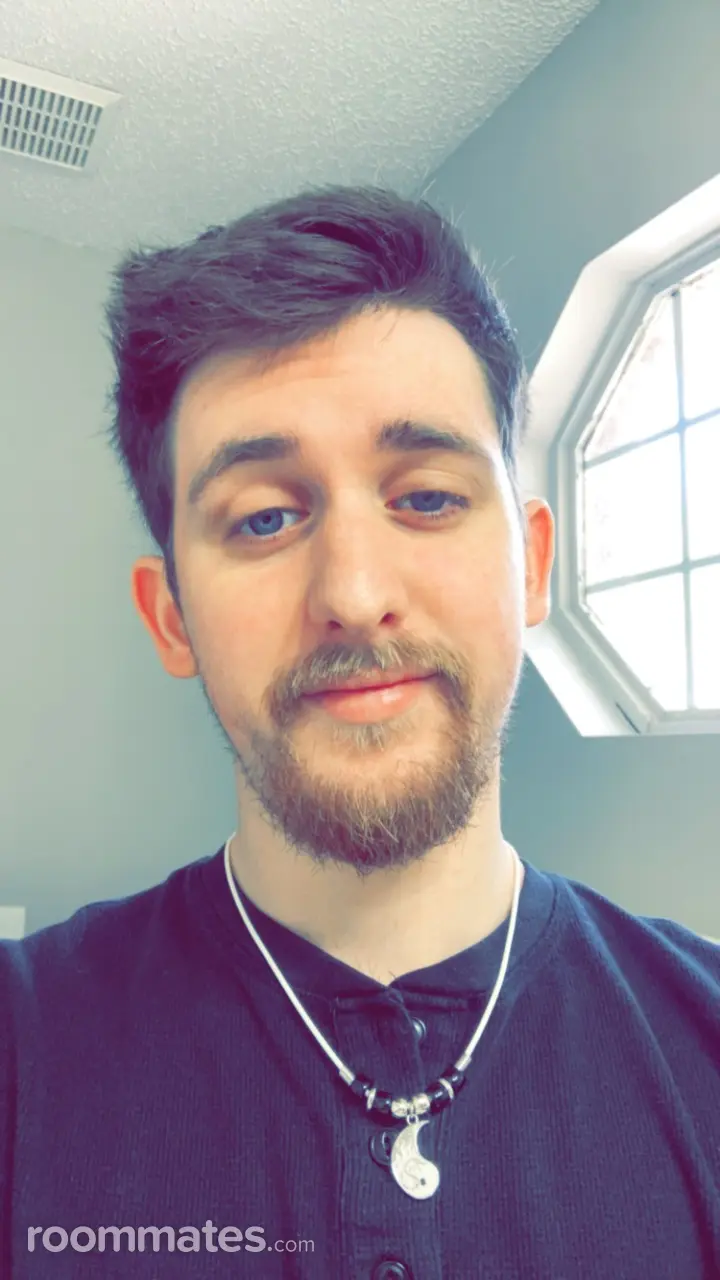 Profile photo 3 of 4