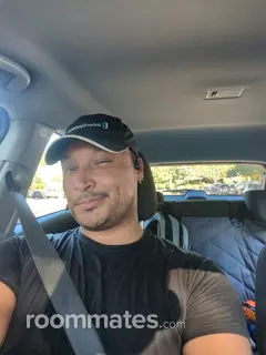 Roommate looking Vancouver, WA, $1000