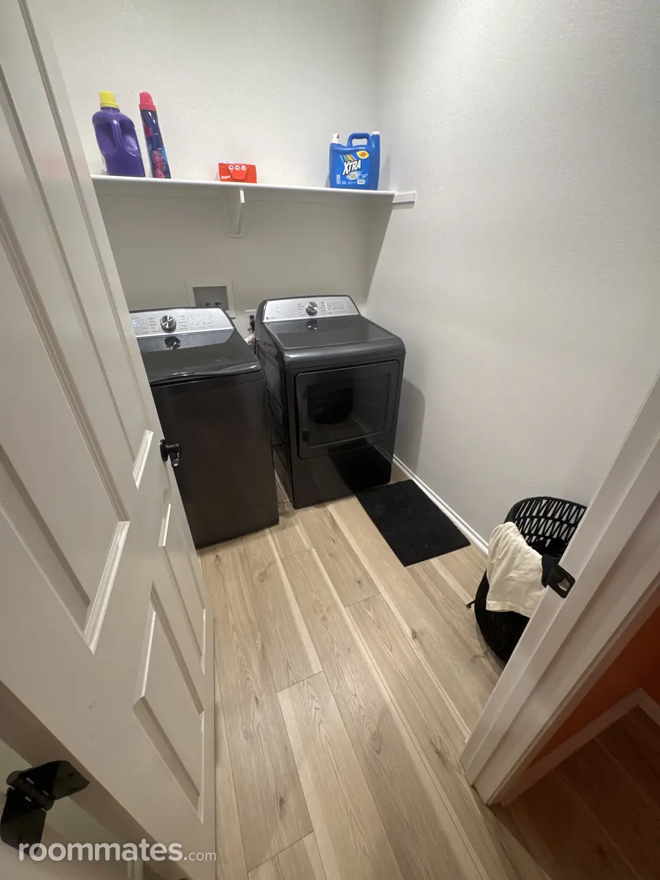 Profile photo 5 of 11