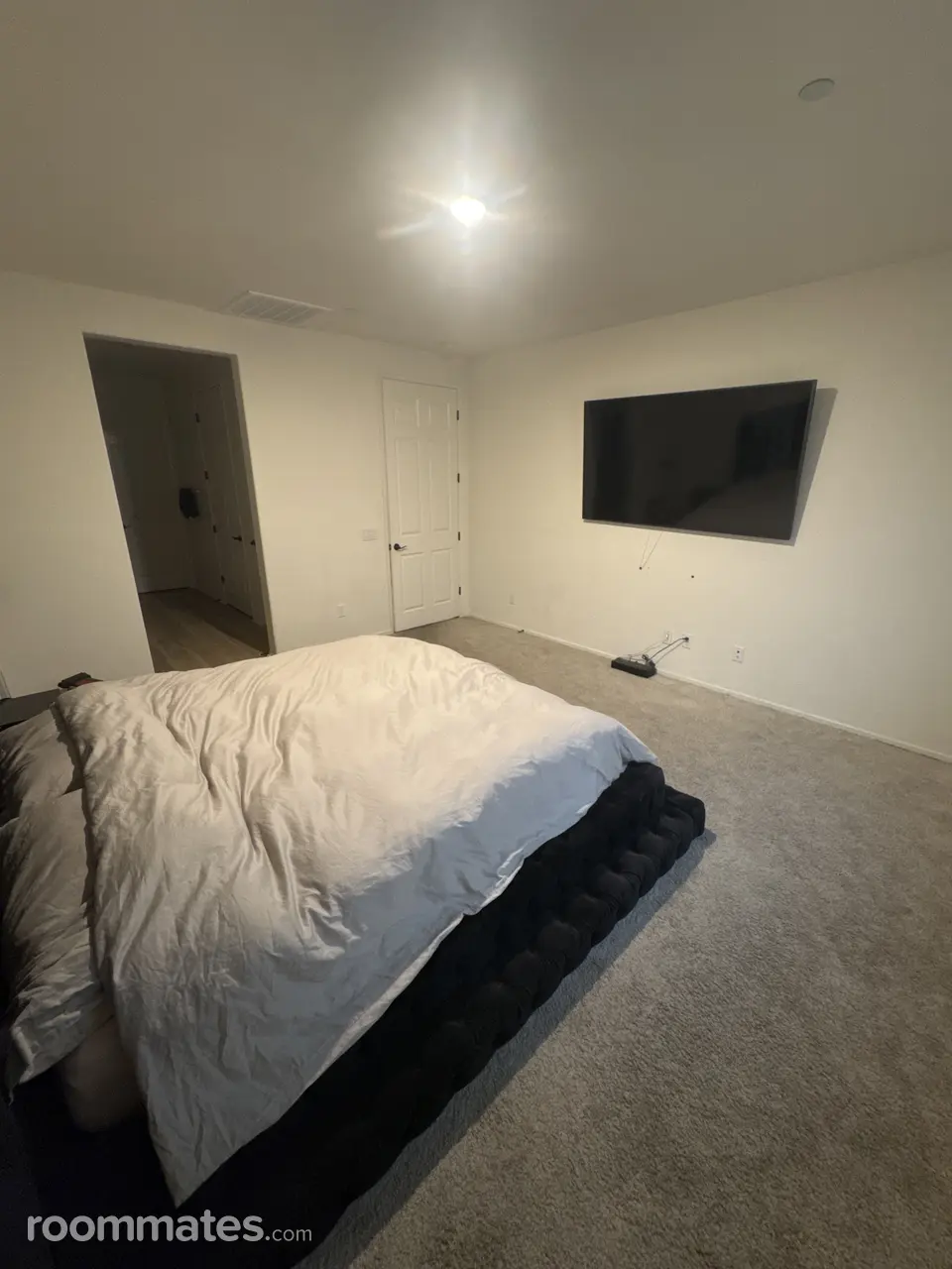 Profile photo 6 of 11