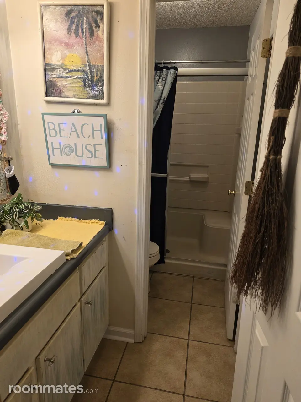 Profile photo 5 of 10