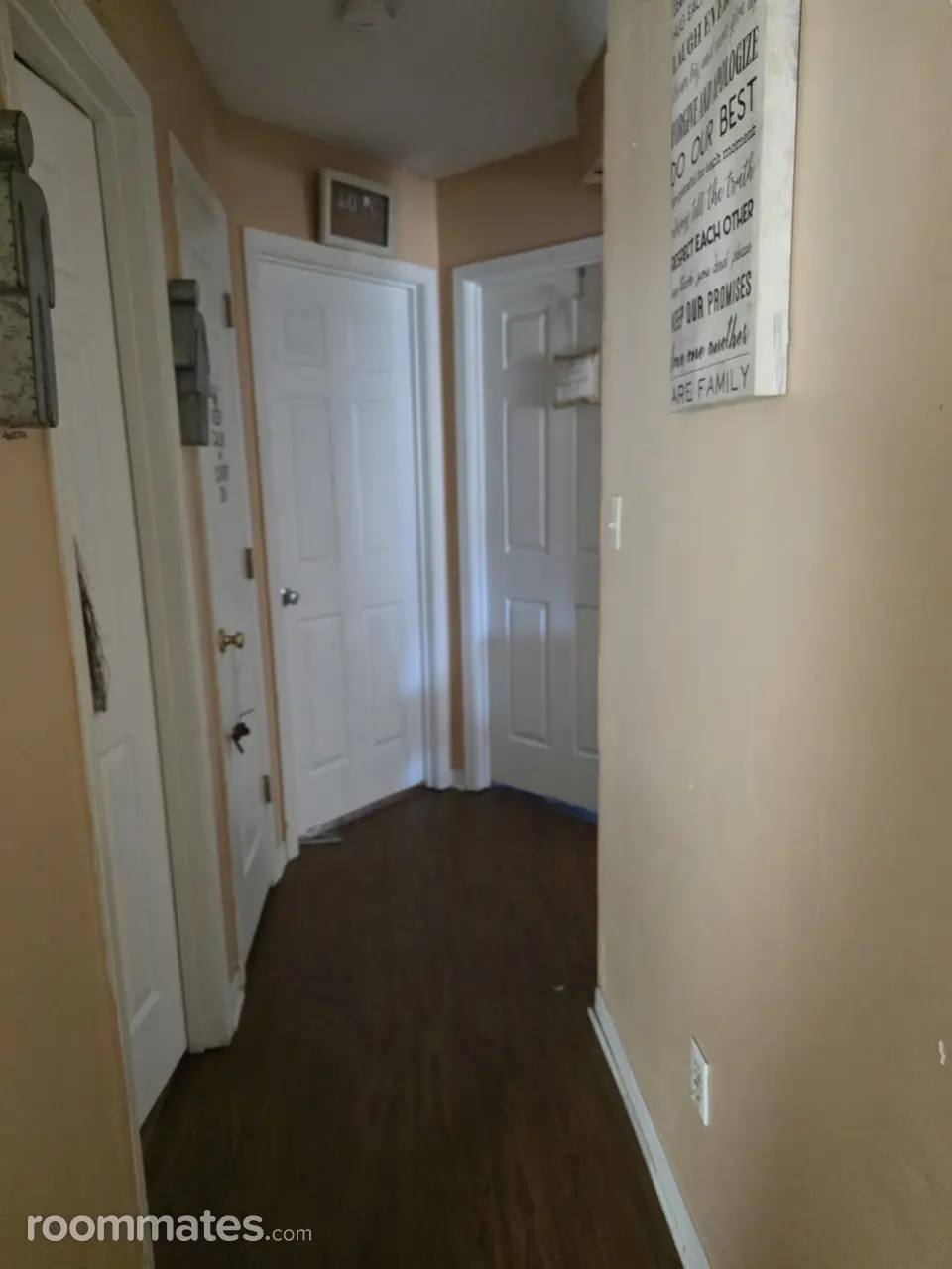 Profile photo 3 of 10