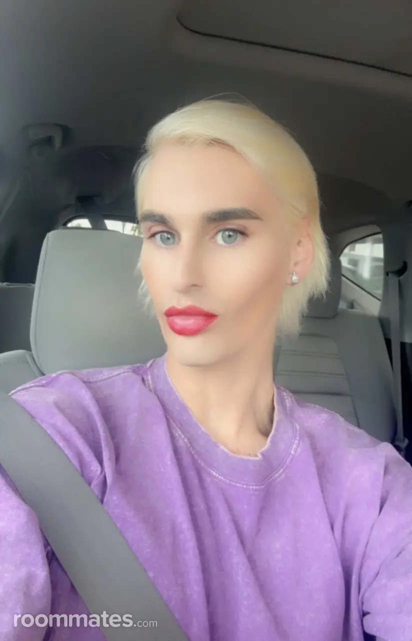 Profile photo 2 of 3