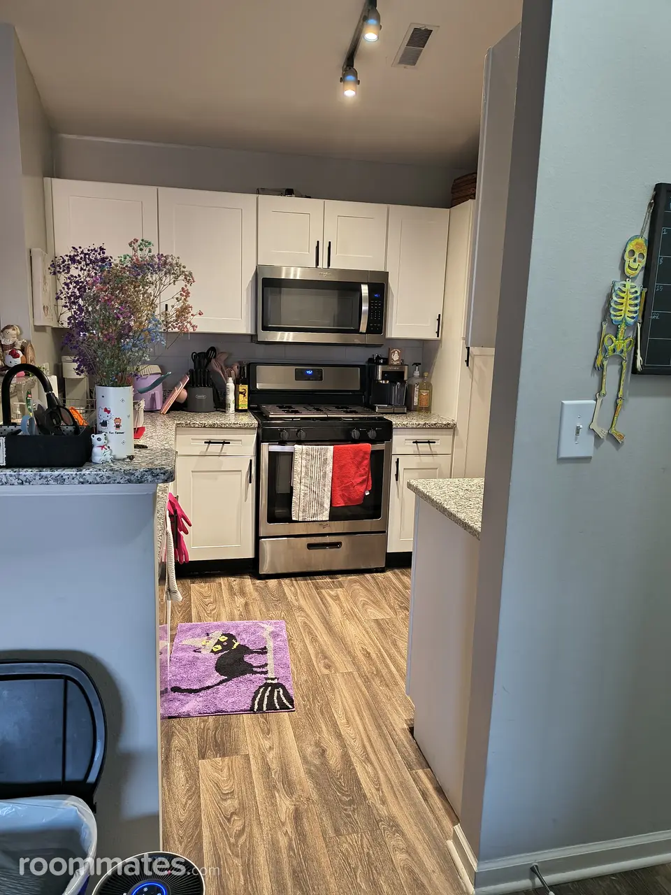 Profile photo 5 of 9