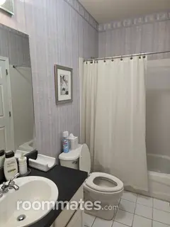 Room for rent in Manalapan, NJ $1200, condo