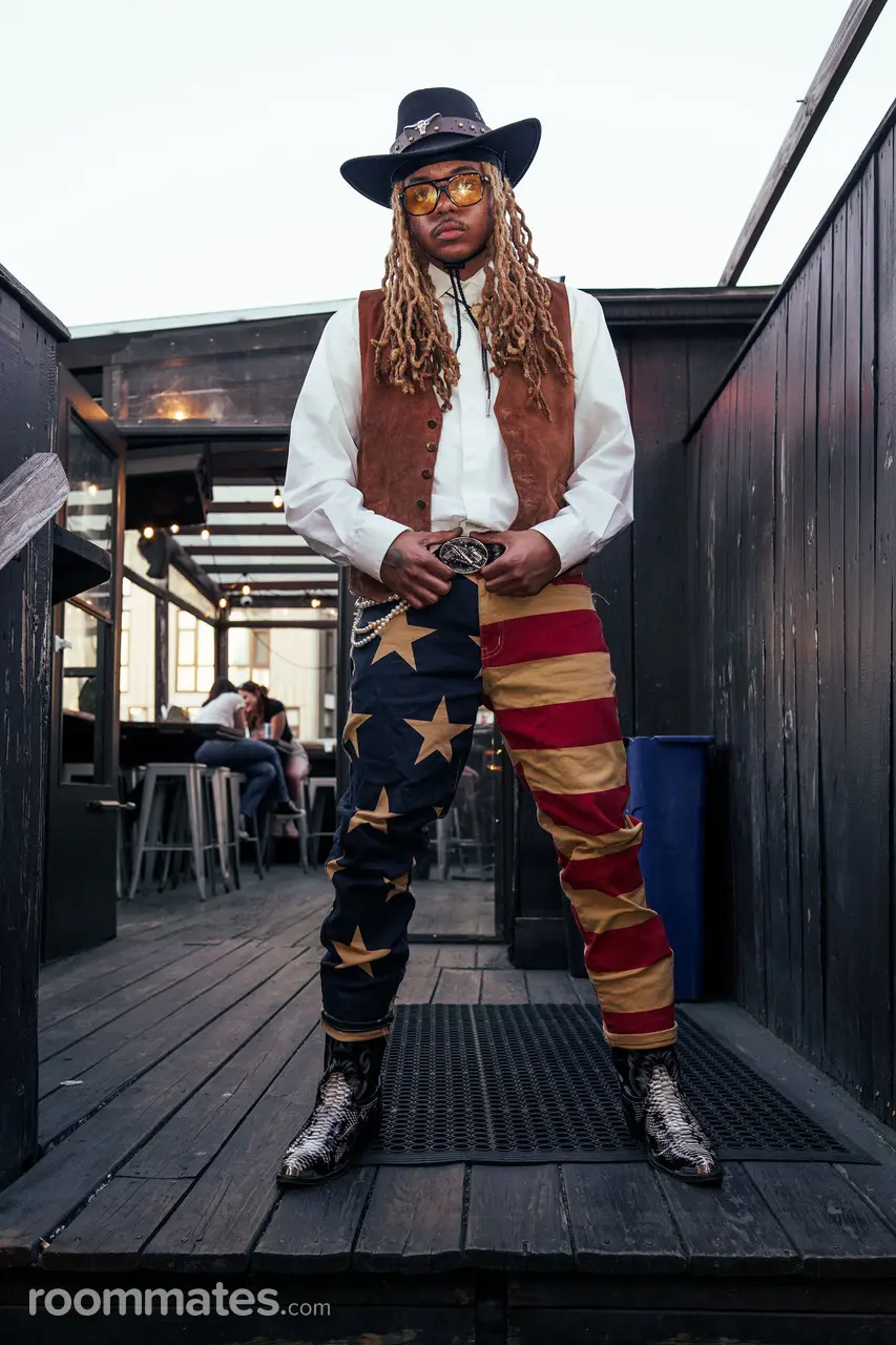 Profile photo 3 of 5