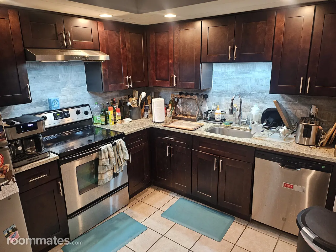 Profile photo 8 of 14