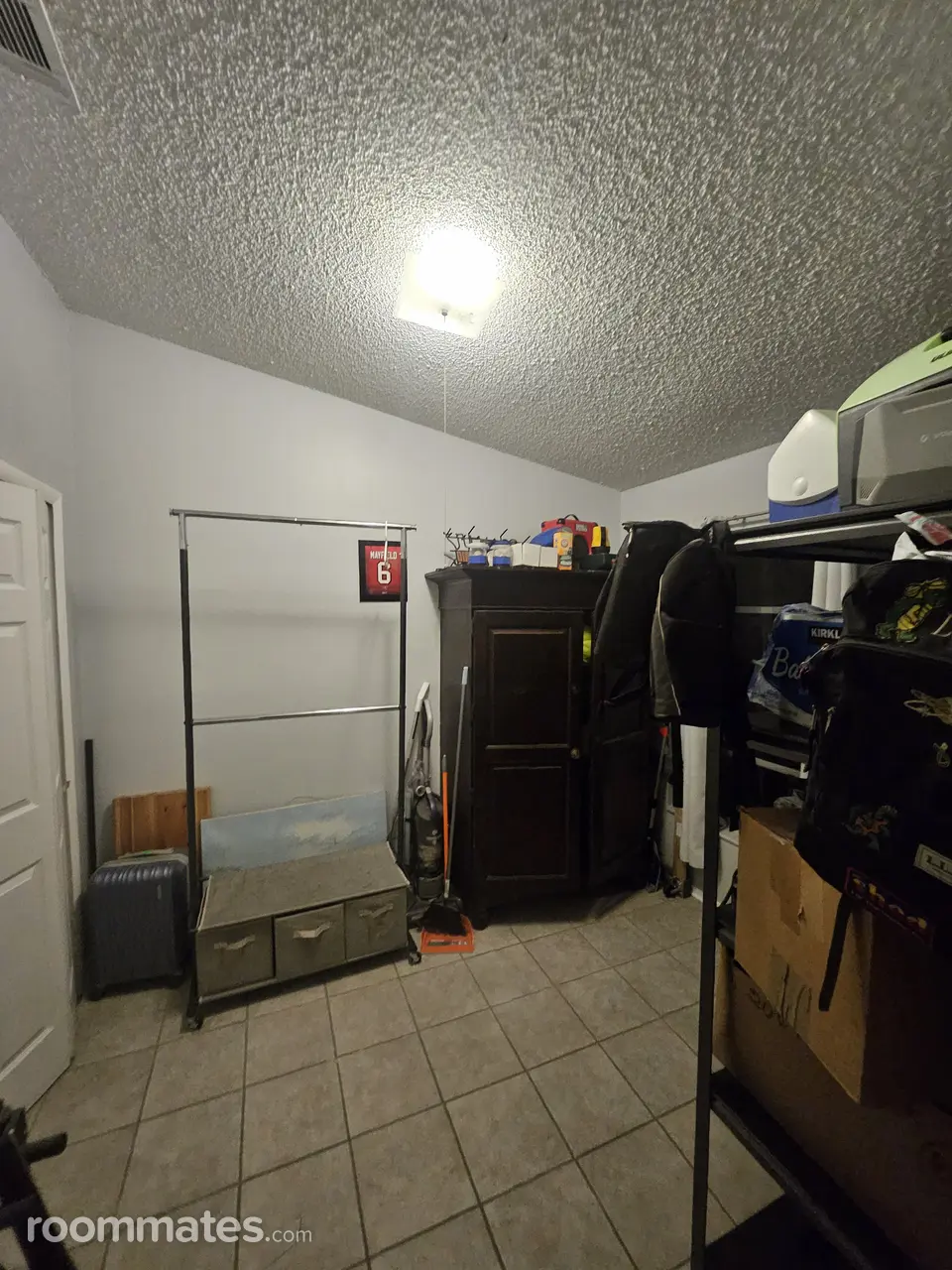 Profile photo 7 of 14