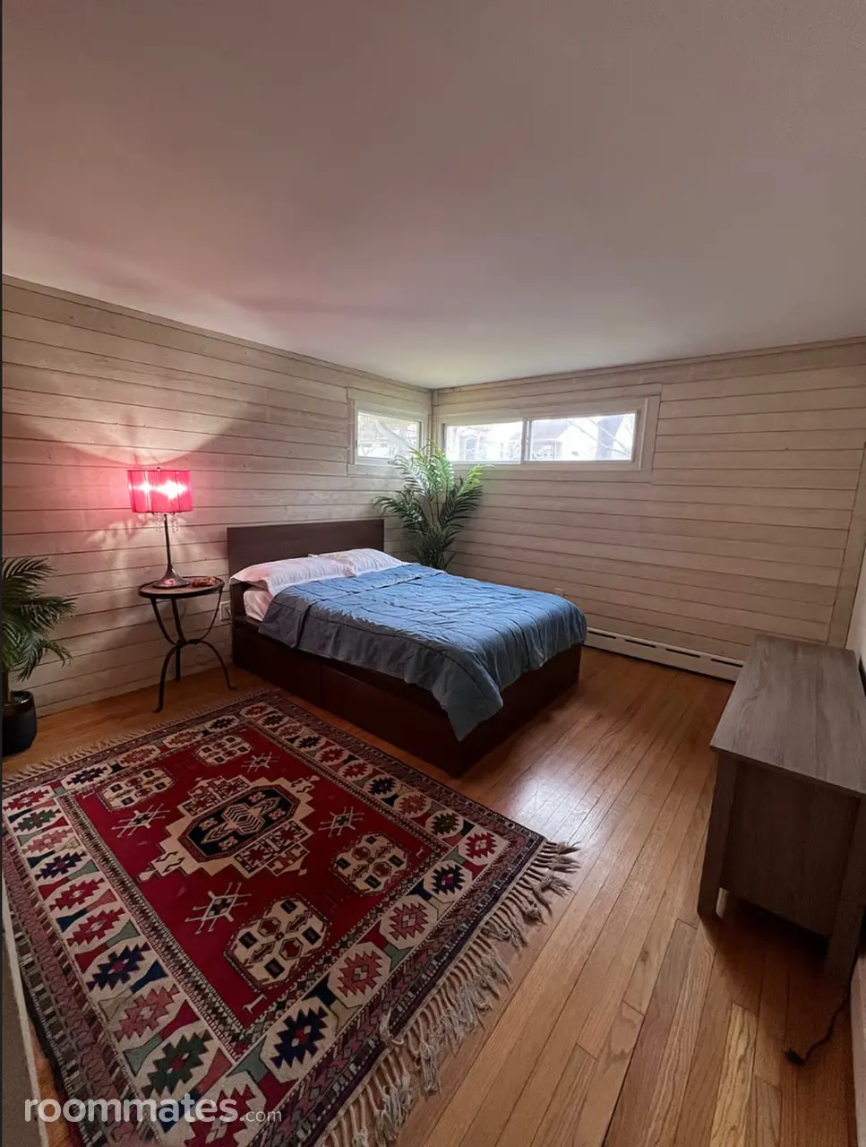 Profile photo 1 of 13