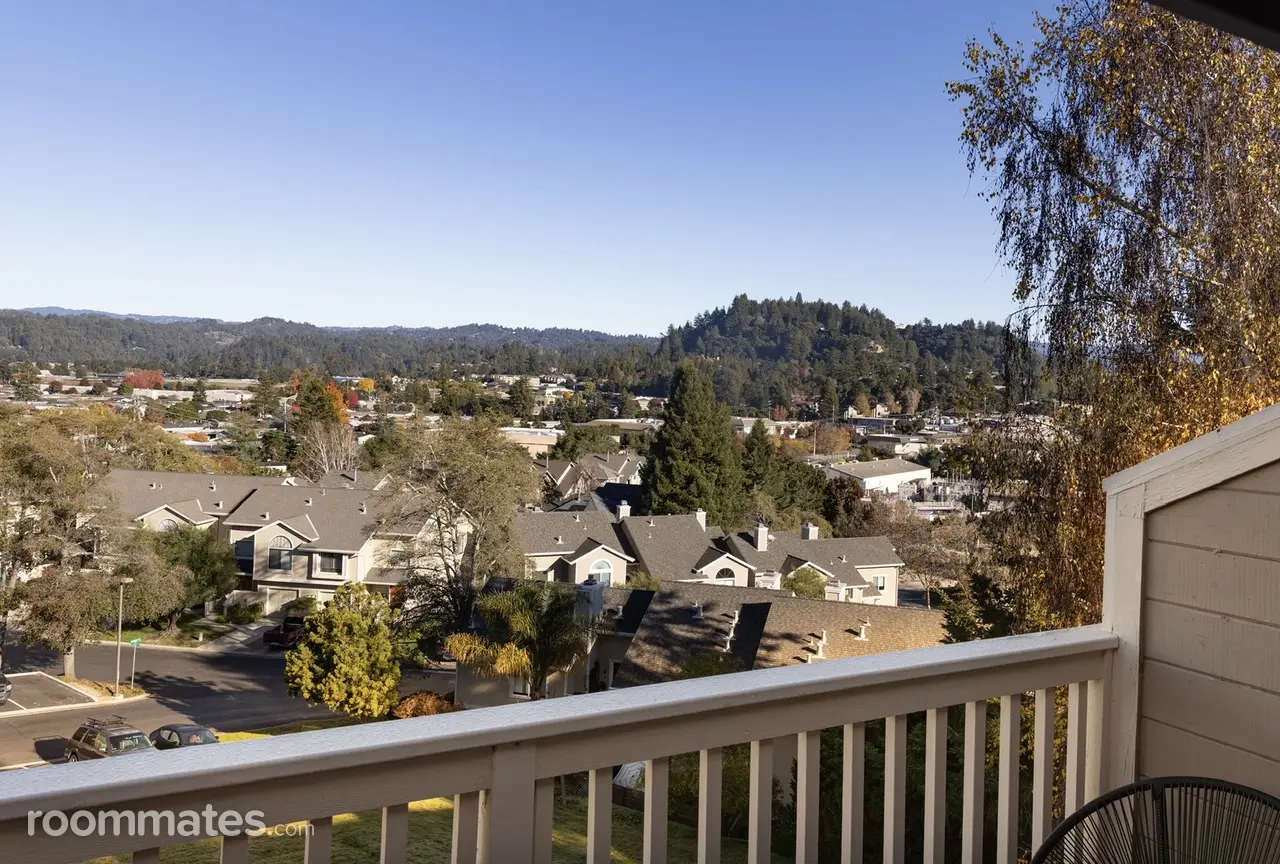 Profile photo 6 of 8