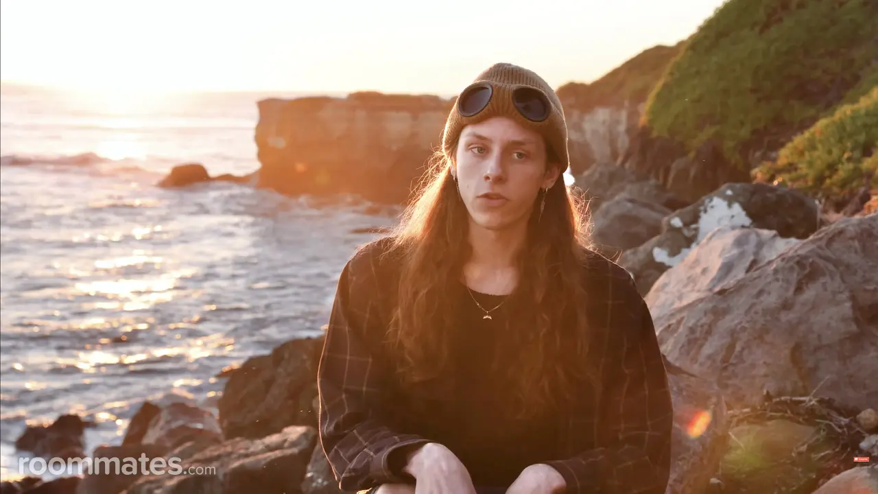 Profile photo 8 of 8