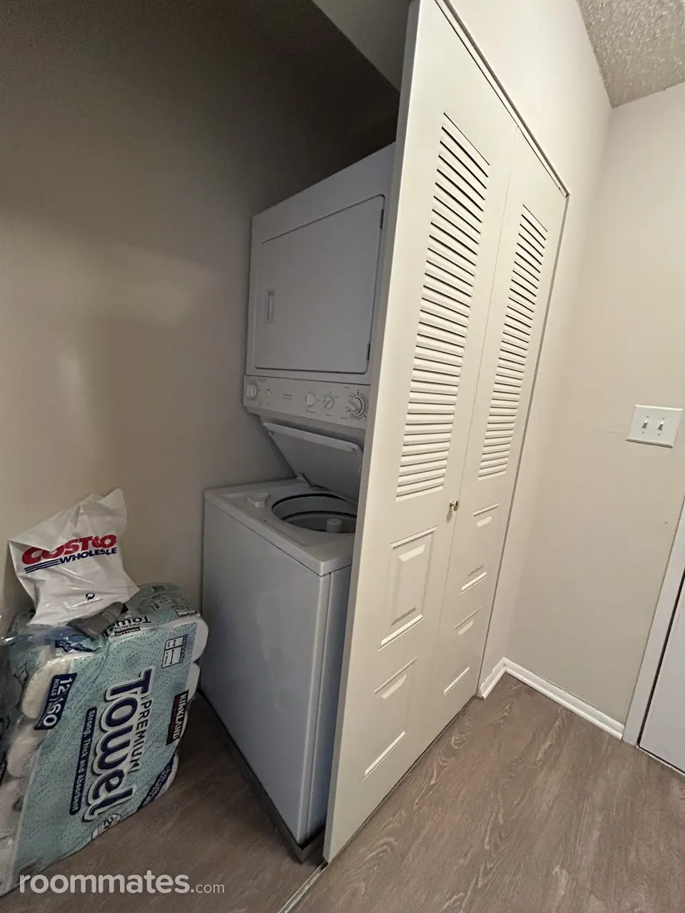 Profile photo 1 of 11