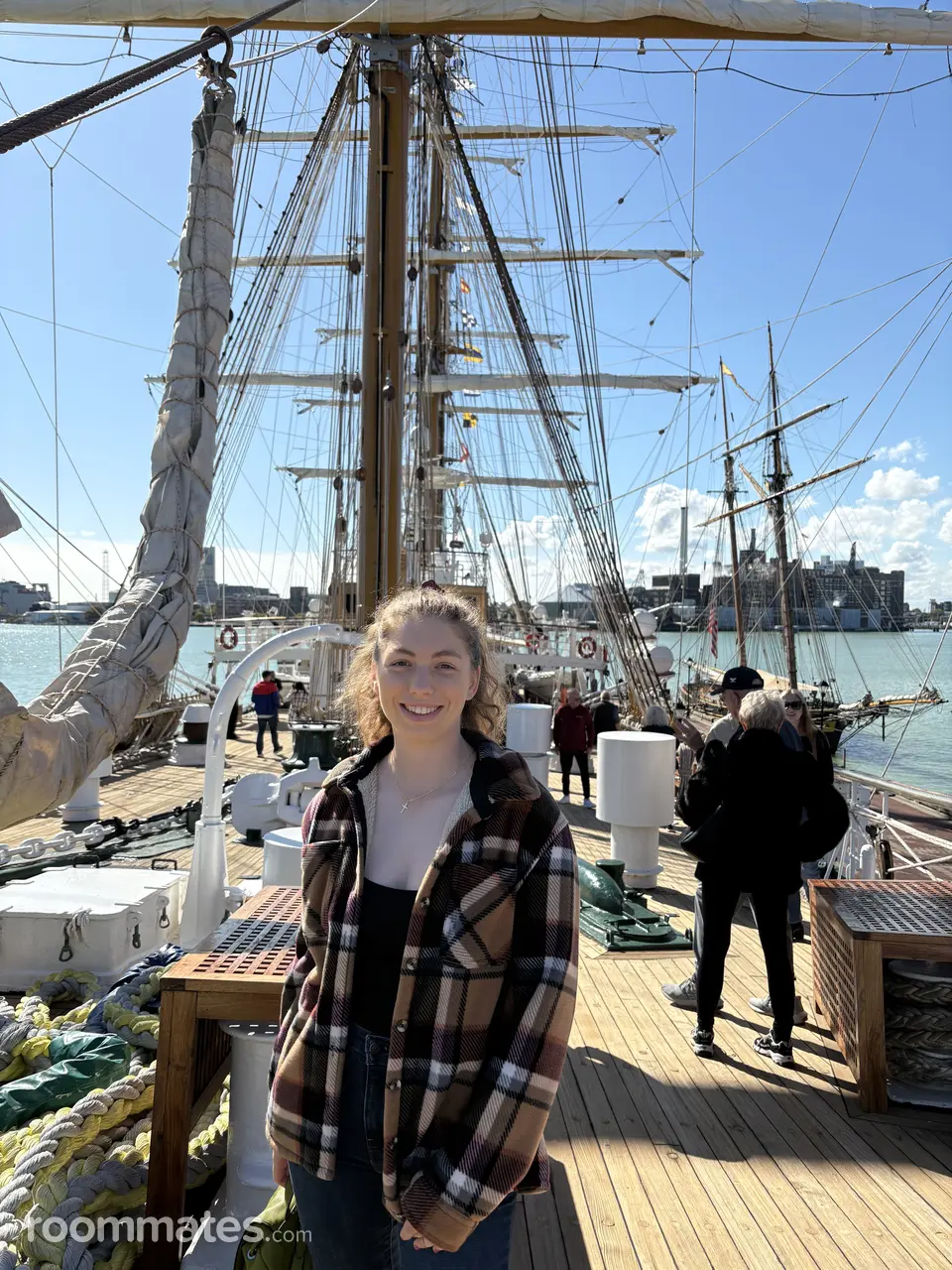 Profile photo 11 of 11