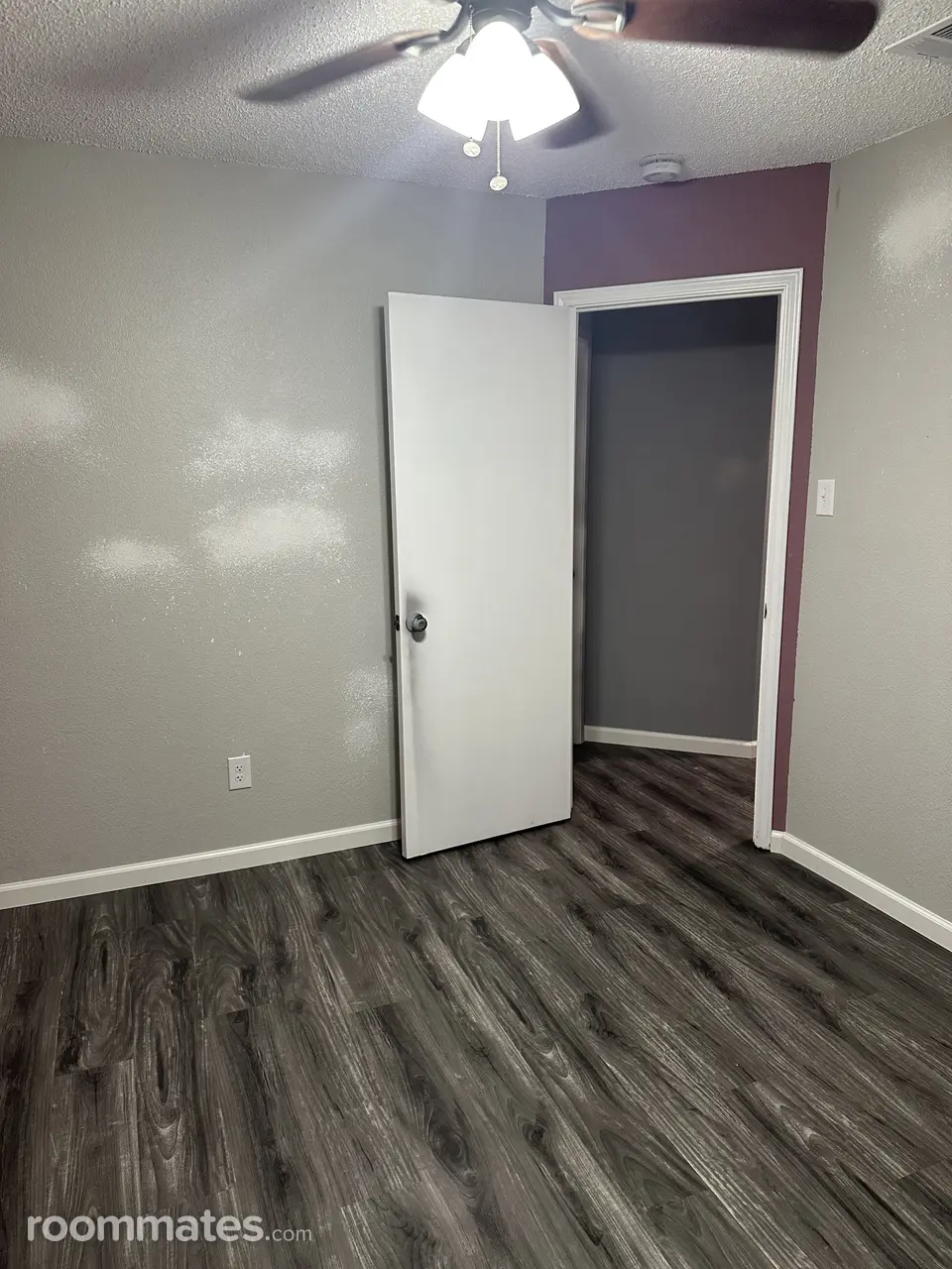 Profile photo 8 of 11