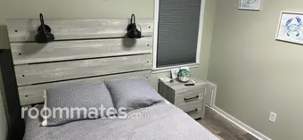 Room for rent in Burrillville, RI $975, house