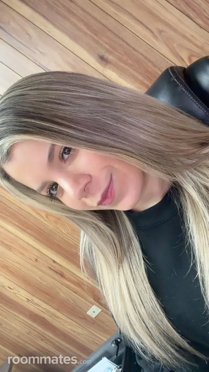 Profile photo 5 of 5