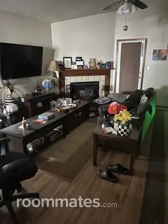 Room for rent in Pensacola, FL $1100, house