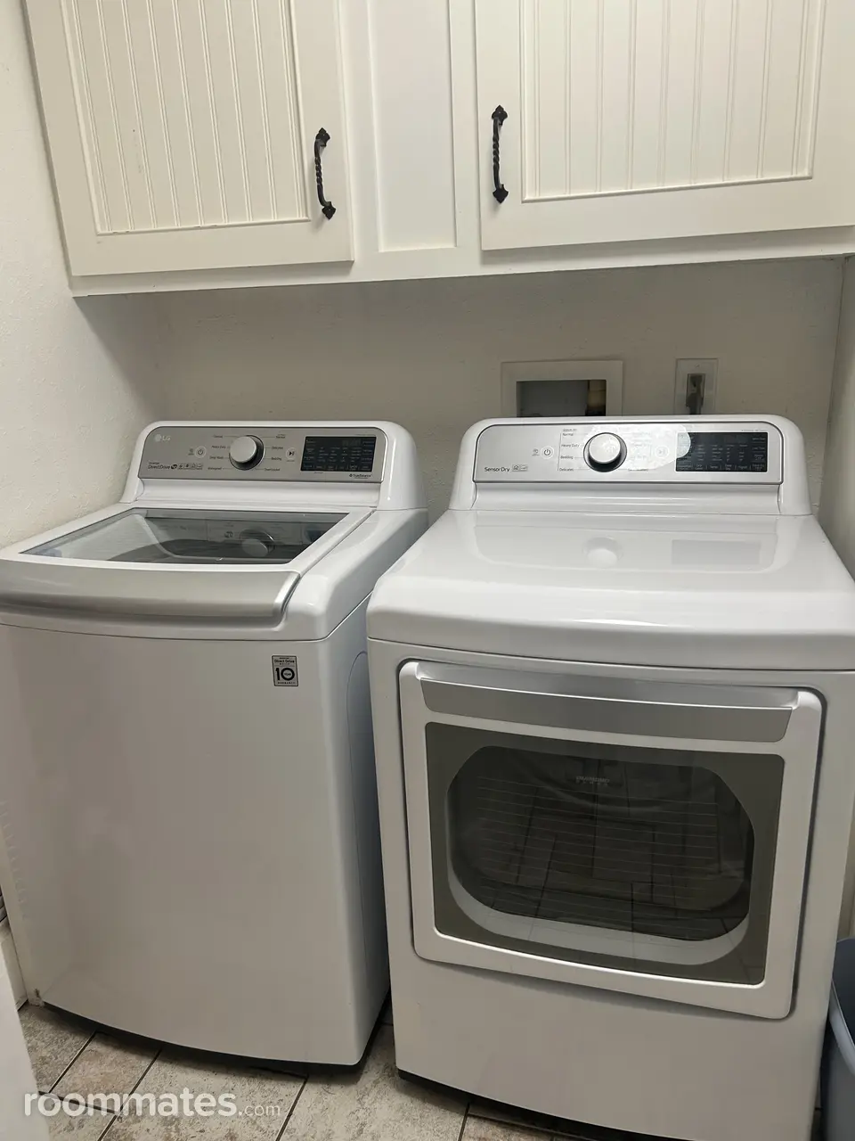 Profile photo 7 of 18