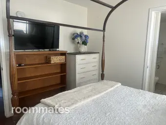 Room for rent in La Verne, CA $1100, other