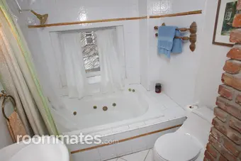 Room for rent in Rutherford, NJ $1250, house