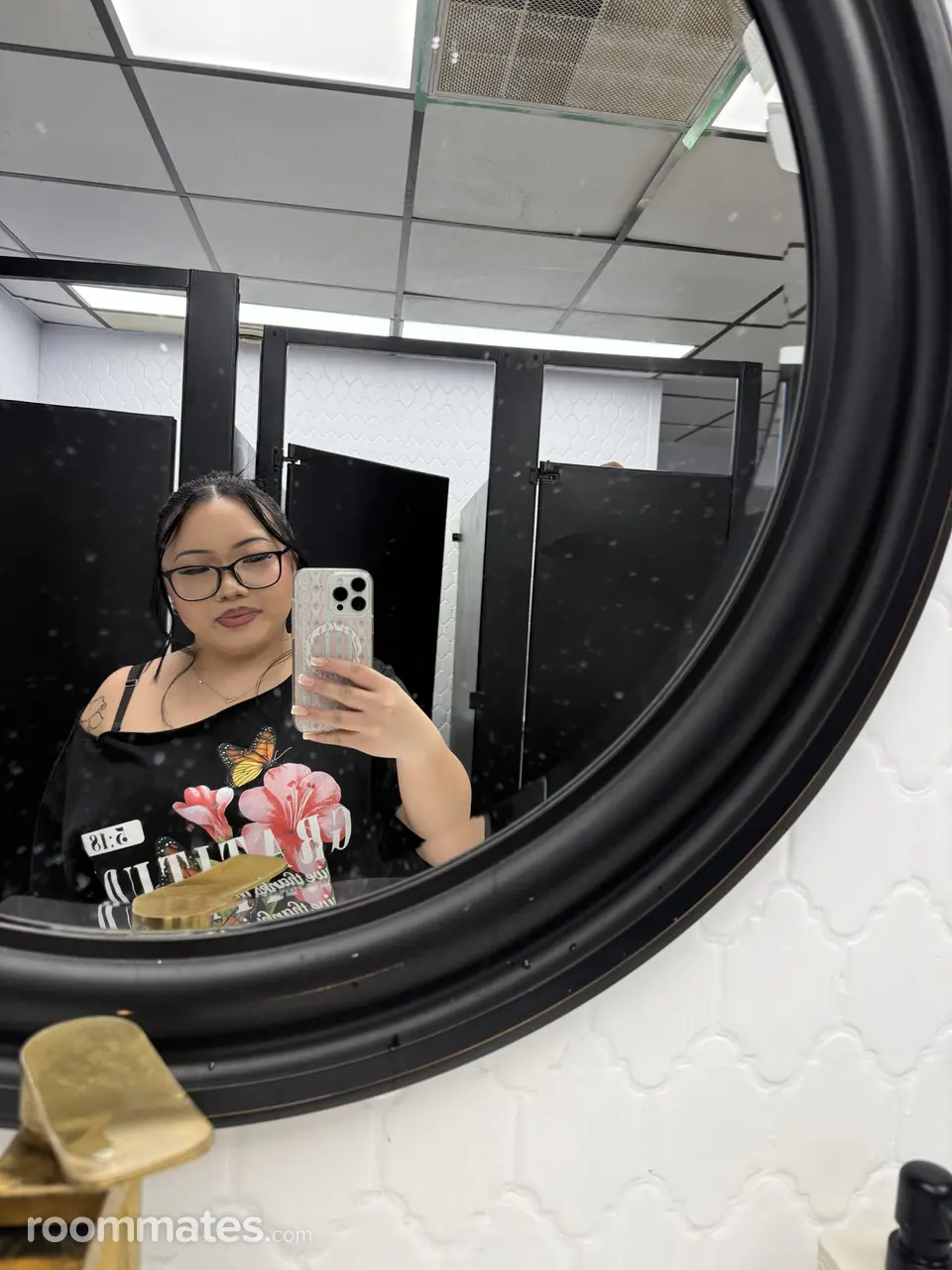 Profile photo 9 of 9