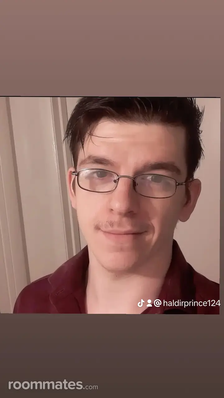 Profile photo 1 of 1