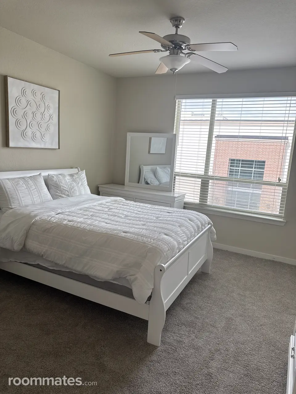 Profile photo 2 of 14