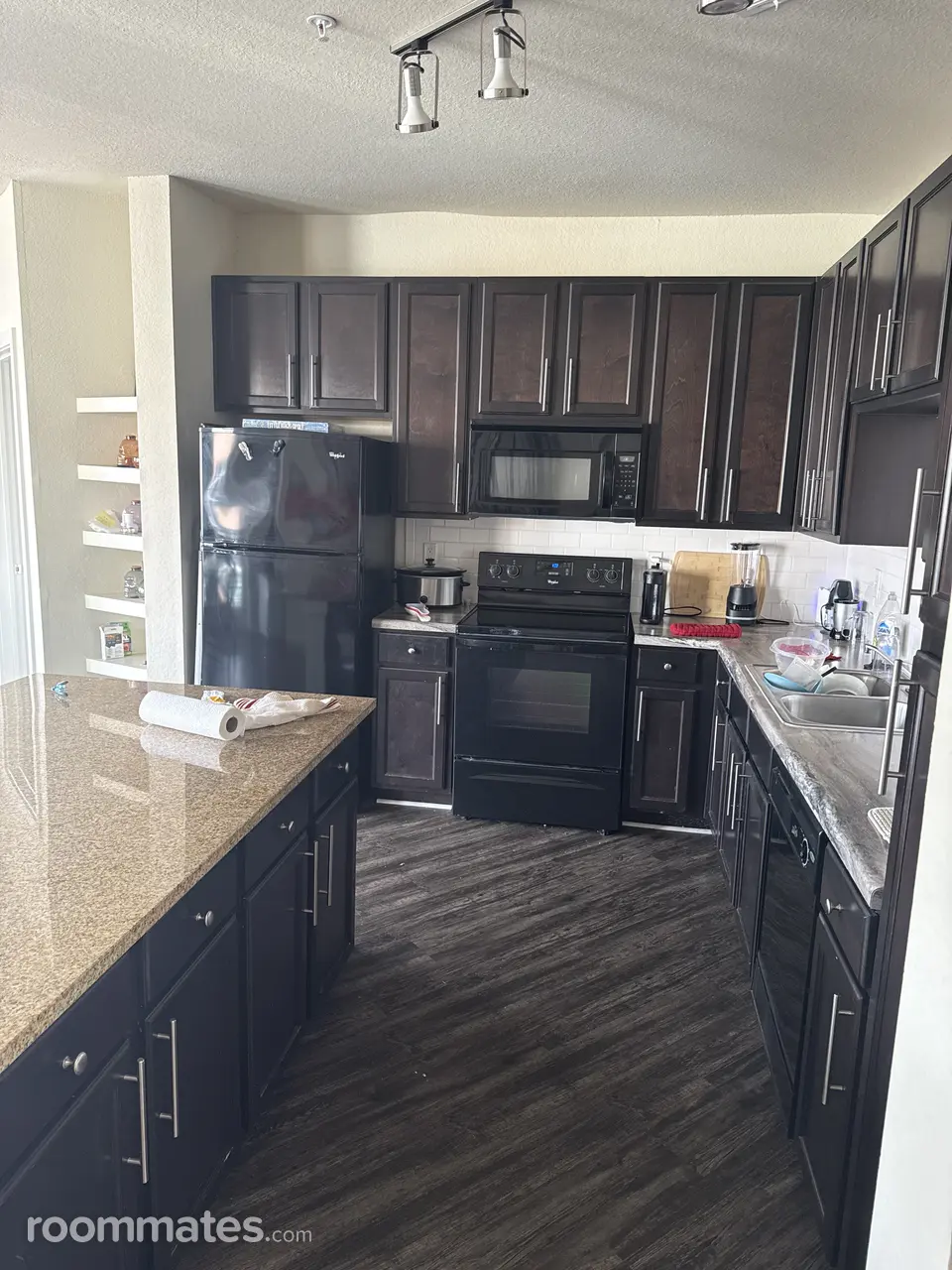 Profile photo 5 of 14