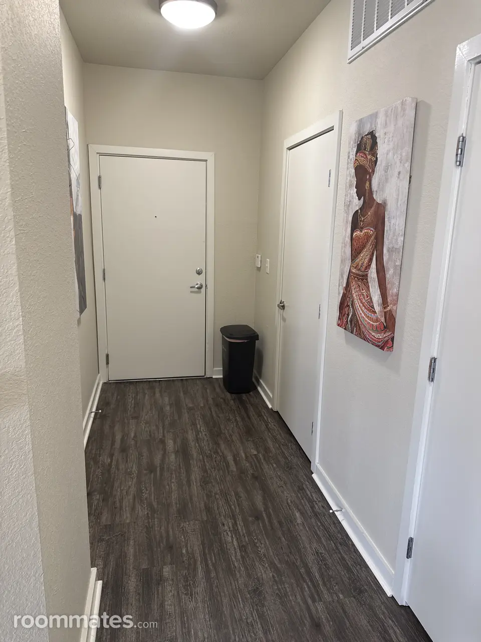 Profile photo 8 of 14