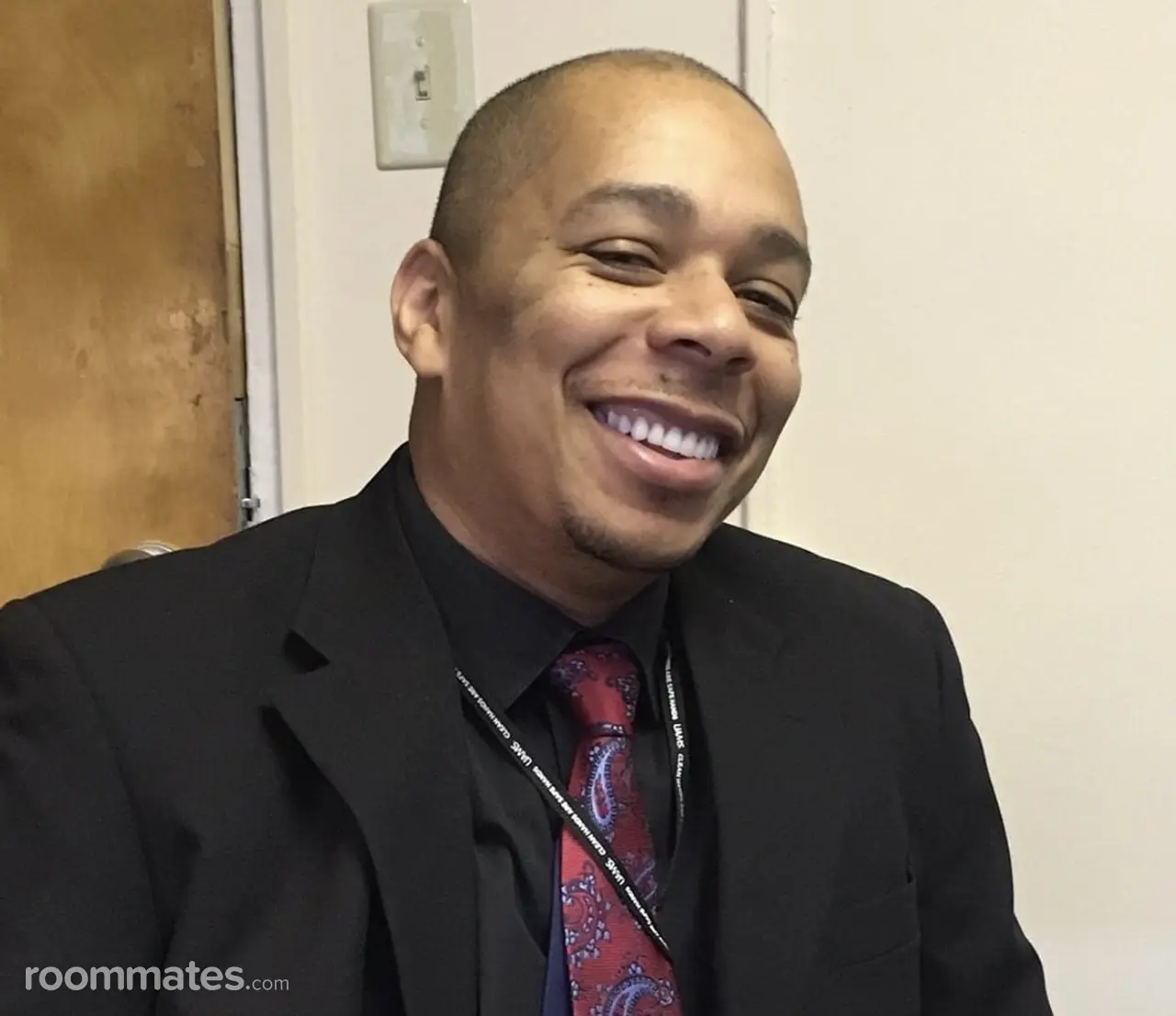 Profile photo 13 of 14