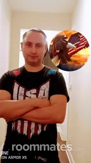 Roommate looking Chicago, IL, $500