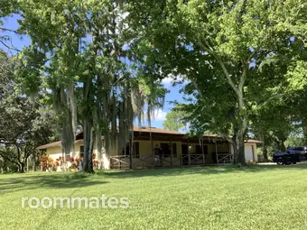 Room for rent in Melbourne, FL $1100, house