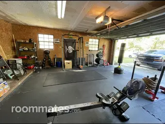 Room for rent in Melbourne, FL $1100, house