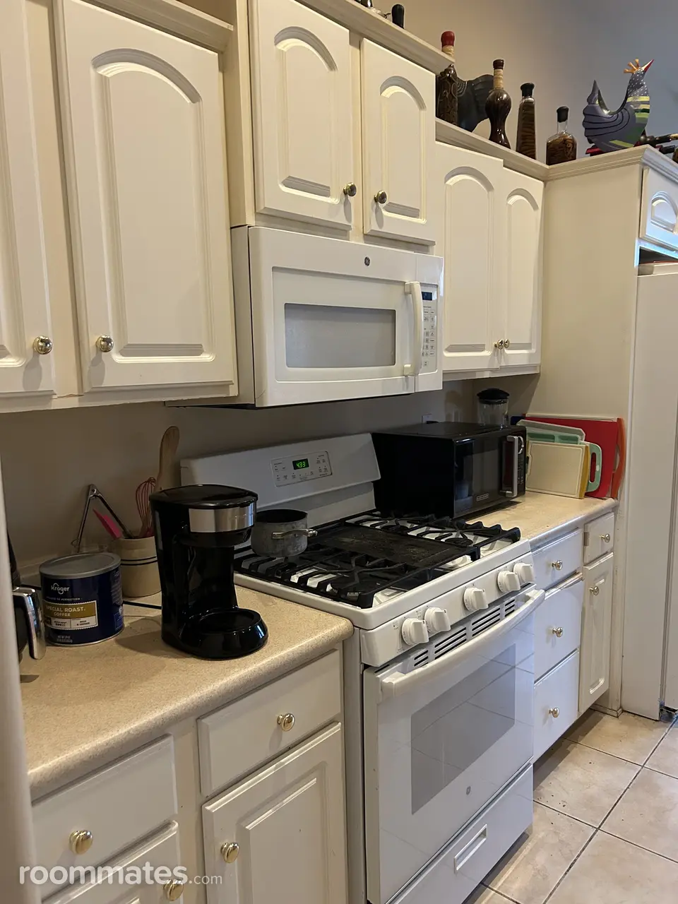 Profile photo 7 of 12